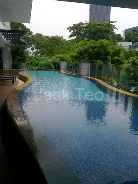 2 Bed Condo for Rent in  Suites @ Cairnhill - Image 7